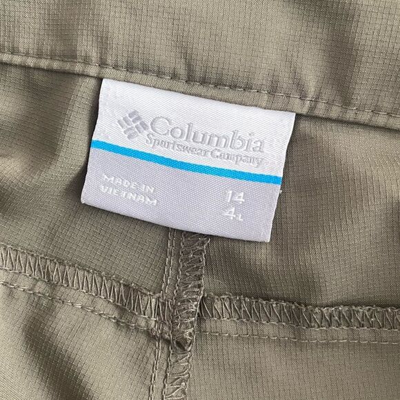 Columbia Shorts - size 14 - Picture 4 of 6